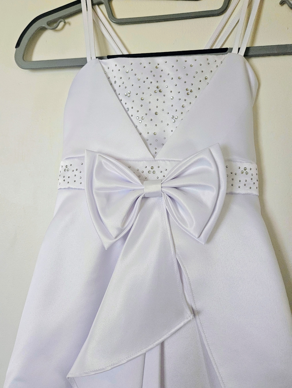 White Satin Bow-Front A-Line Formal Dress for Girls